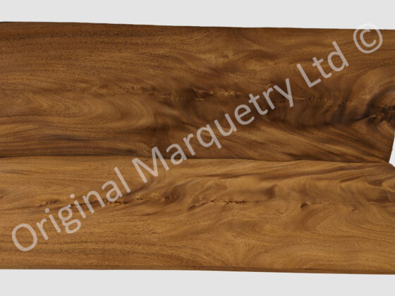 Mahogany Flame Curl Wood Veneer - Image 4