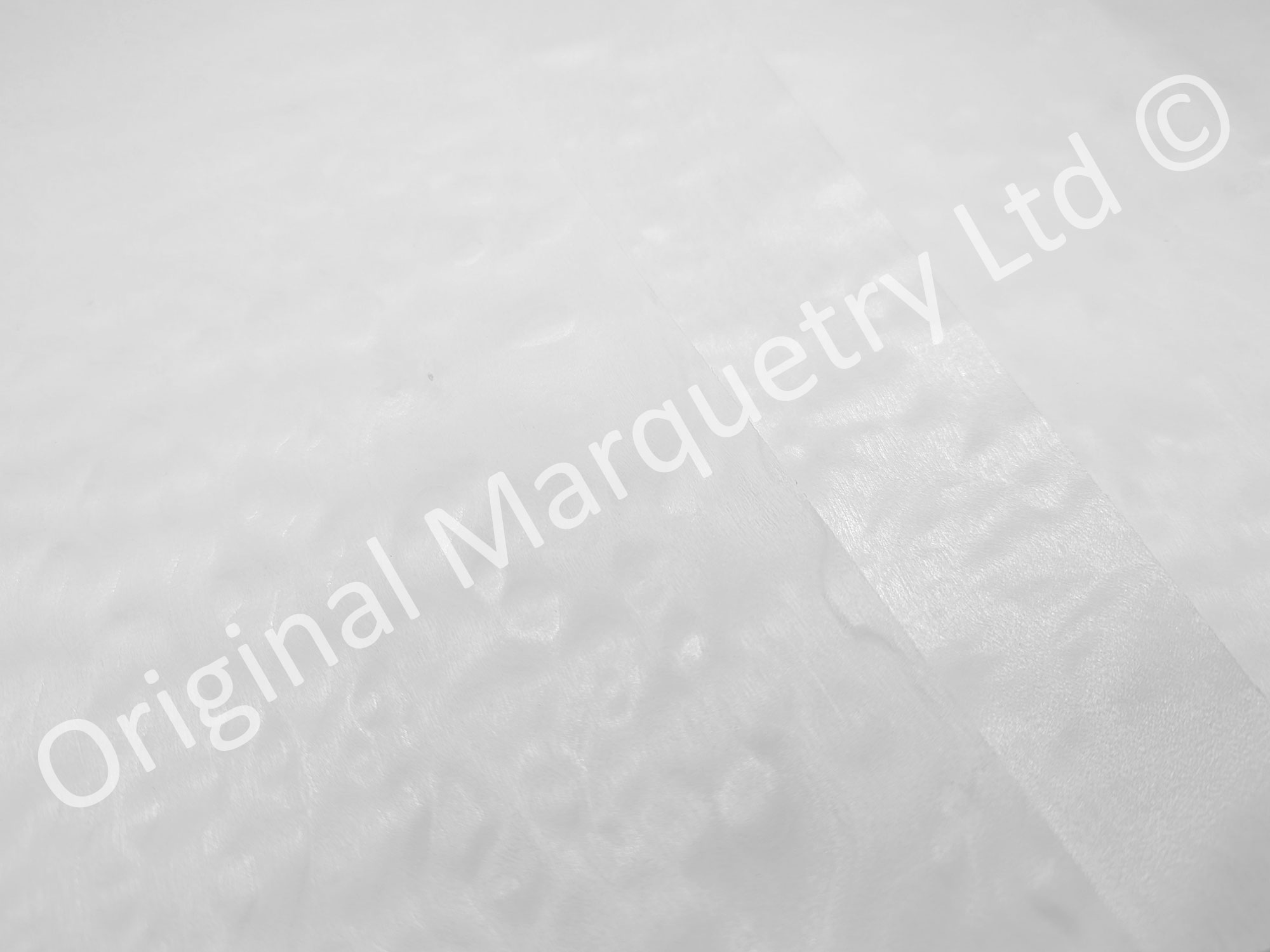 White Quilted Maple Wood Veneer Packs - Off Cuts - Image 2